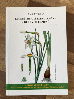 Léčení pomocí esencí květů a drahých kamenů